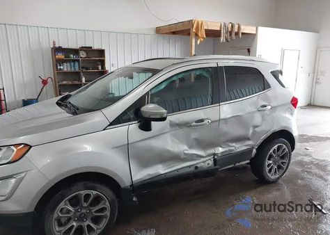 2021 Ford Ecosport Titanium z USA, uszkodzony, nr VIN MAJ6S3KL5MC396921
